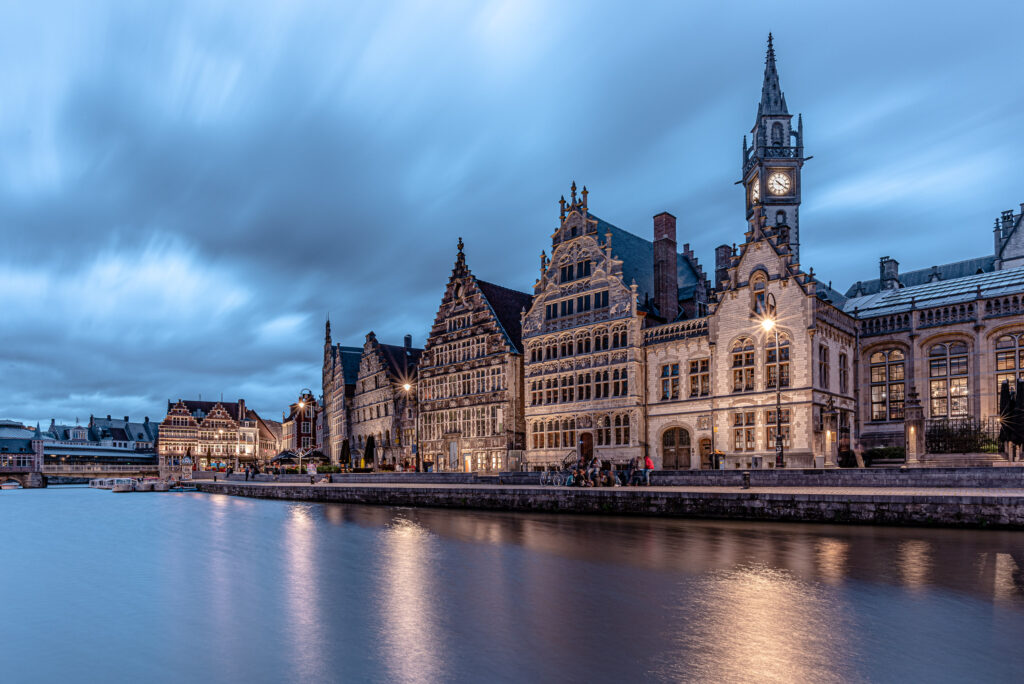 Pillows_Grand_Hotel_Reylof_Gent_City_Evening